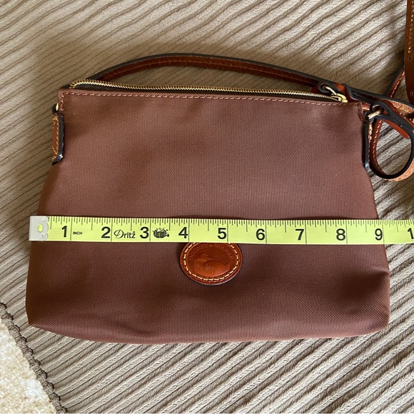 Dooney & Bourke Brown canvas w/leather Crossbody Pouchette - EUC - Picture 7 of 12